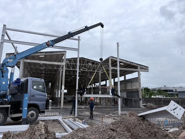 Crane installation steel structure