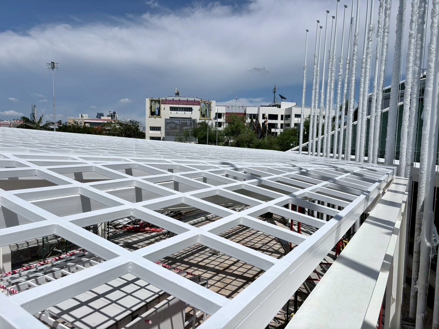 LINE_ALBUM_29569_260529_2